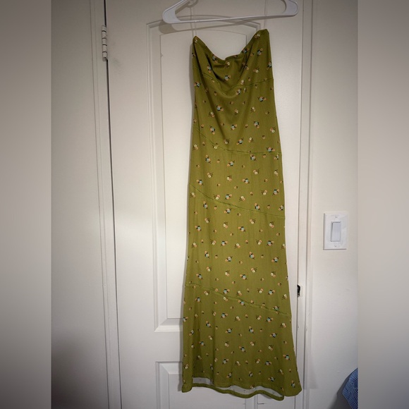 Green floral tube top maxi dress, see you Monday size large - Picture 1 of 7